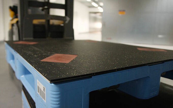 REGUPOL cargo mat 1000® customised for AVO-Werke August Beisse GmbH